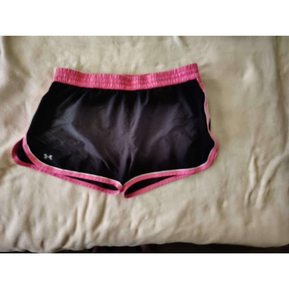 Under Armour HeatGear Womens Running Shorts Black Pink Trim Dolphin Hem Large